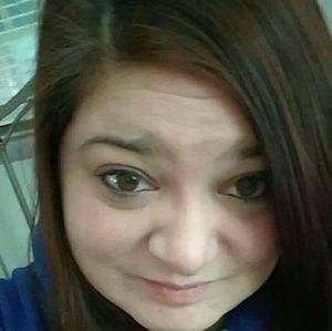 Meet your Posher, Lacey